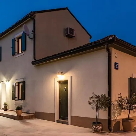 Casa Luigia Holiday home Pula