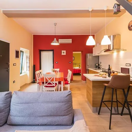 Casa Luigia Holiday home